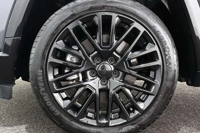 Jeep Compass (2023) thumbnail 23