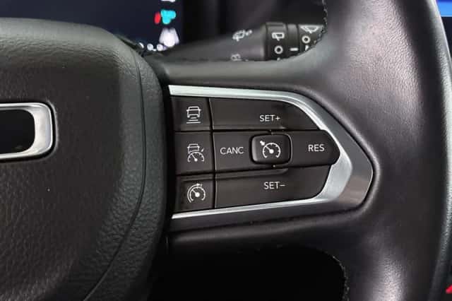 Jeep Compass (2023) thumbnail 30