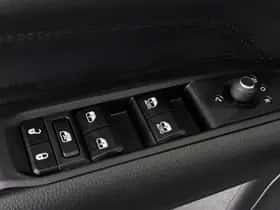 Jeep Compass (2023) thumbnail 31