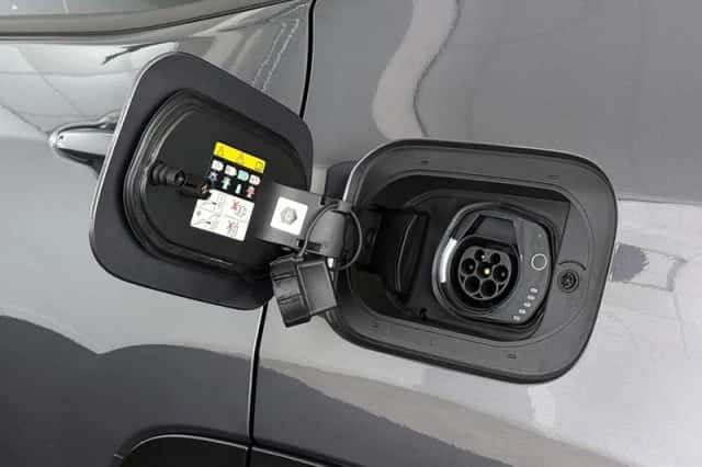 Jeep Compass (2023) thumbnail 38