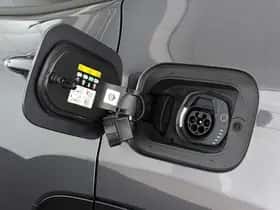 Jeep Compass (2023) thumbnail 38
