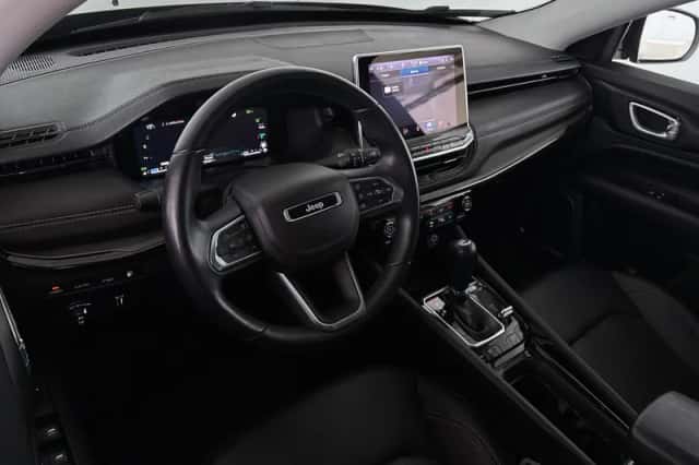 Jeep Compass (2023) thumbnail 5