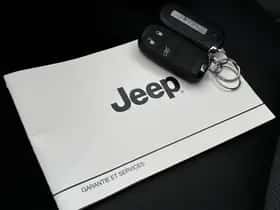 Jeep Compass (2023) thumbnail 8