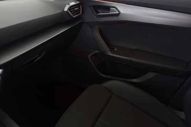 CUPRA Leon (2022) thumbnail 20