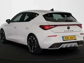 CUPRA Leon (2022) thumbnail 4