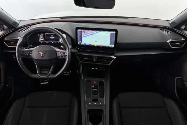 CUPRA Leon (2022) thumbnail 33
