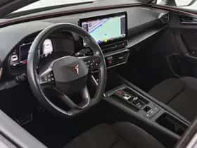 CUPRA Leon (2022) thumbnail 5