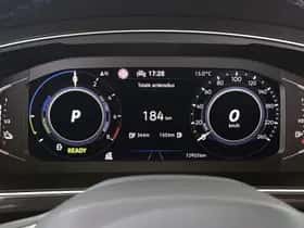 Volkswagen Tiguan (2022) thumbnail 11