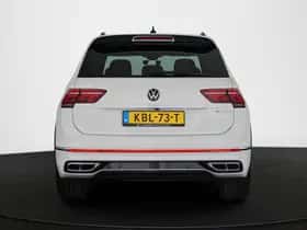 Volkswagen Tiguan (2022) thumbnail 17