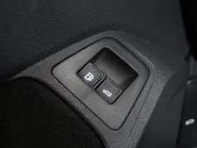 Volkswagen Tiguan (2022) thumbnail 42