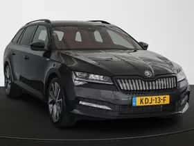 Škoda Superb (2022) thumbnail 2