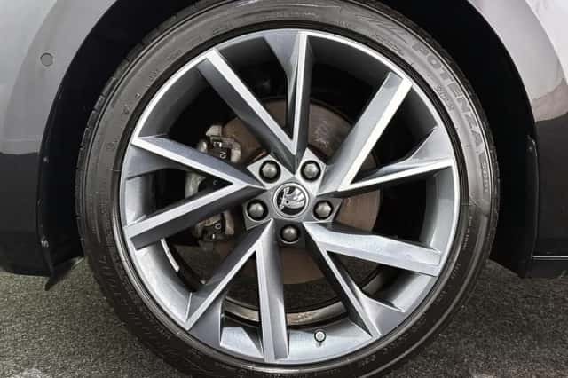 Škoda Superb (2022) thumbnail 25