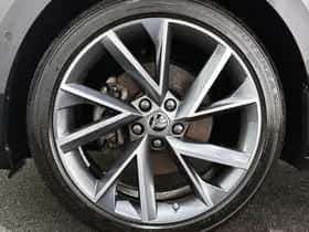 Škoda Superb (2022) thumbnail 25