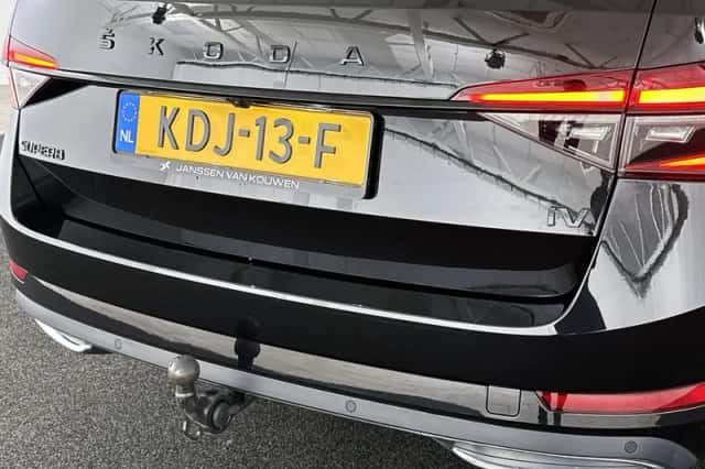 Škoda Superb (2022) thumbnail 43