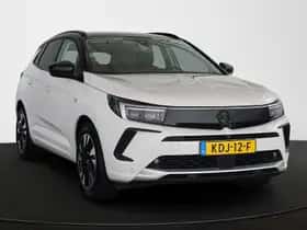 Opel Grandland (2022) thumbnail 2