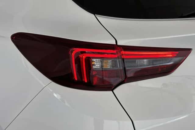 Opel Grandland (2022) thumbnail 24