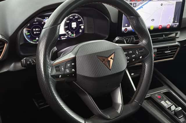 CUPRA Leon Sportstourer (2022) thumbnail 12