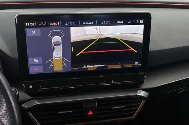 CUPRA Leon Sportstourer (2022) thumbnail 16