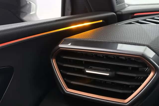 CUPRA Leon Sportstourer (2022) thumbnail 25