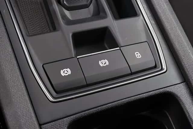 CUPRA Leon Sportstourer (2022) thumbnail 42