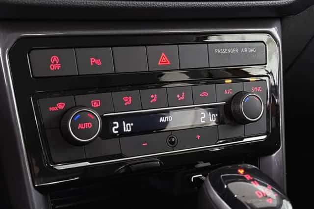Volkswagen T-Cross (2021) thumbnail 20