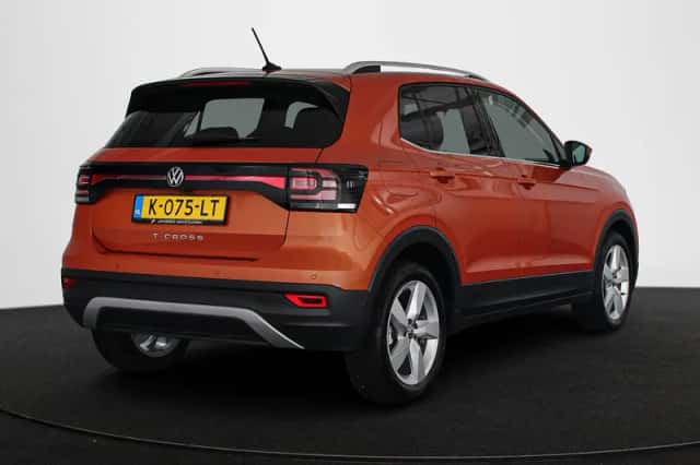 Volkswagen T-Cross (2021) thumbnail 3