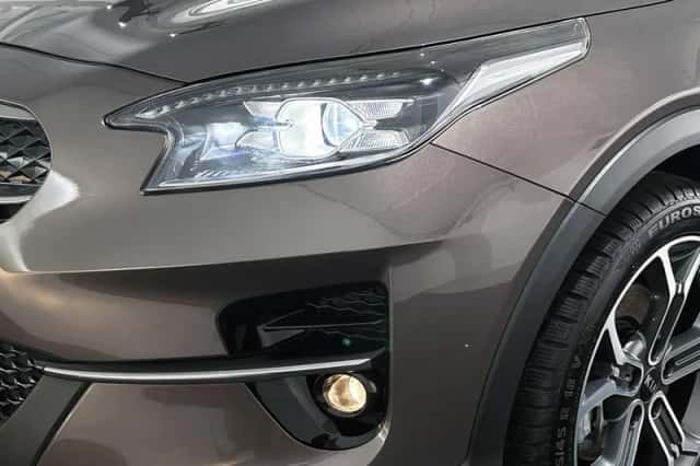 Kia XCeed (2021) thumbnail 23