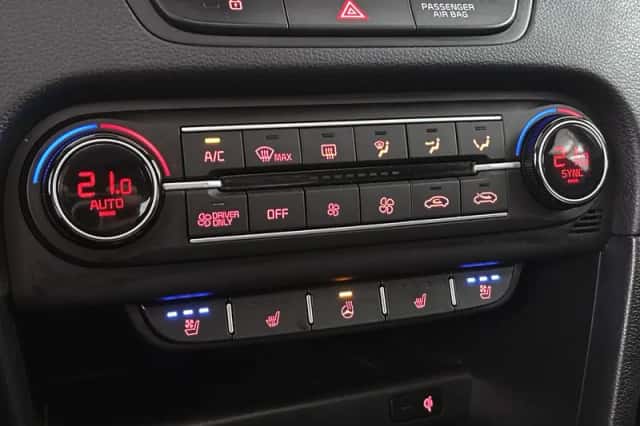 Kia XCeed (2021) thumbnail 28