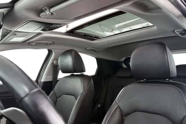 Kia XCeed (2021) thumbnail 8