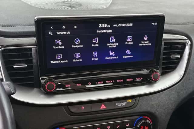 Kia Ceed Sportswagon (2024) thumbnail 13