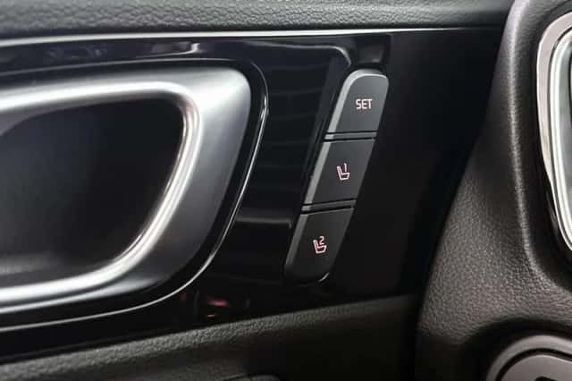 Kia Ceed Sportswagon (2024) thumbnail 19