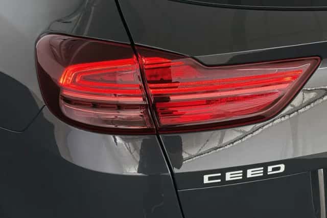 Kia Ceed Sportswagon (2024) thumbnail 23