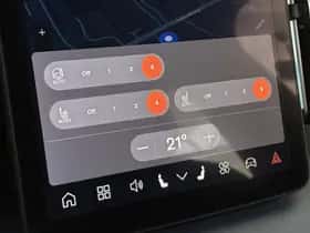 Volvo EX30 (2024) thumbnail 23