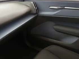 Volvo EX30 (2024) thumbnail 43