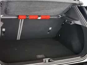 Volvo EX30 (2024) thumbnail 9