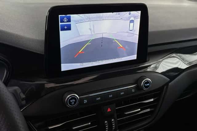 Ford Focus (2020) thumbnail 17