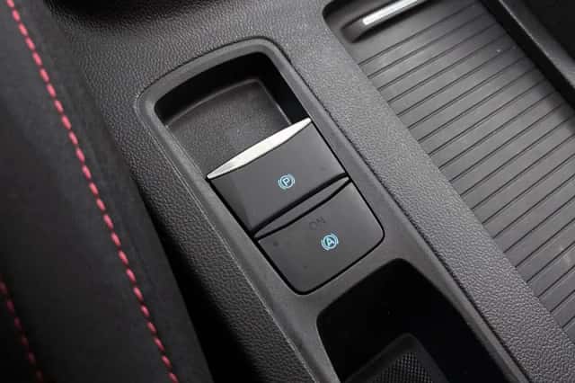 Ford Focus (2020) thumbnail 44