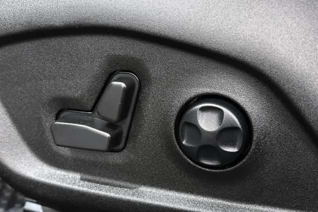Jeep Compass (2022) thumbnail 19