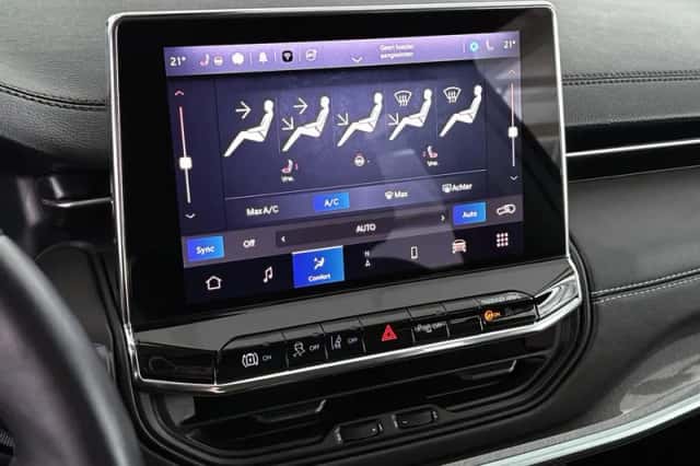 Jeep Compass (2022) thumbnail 27