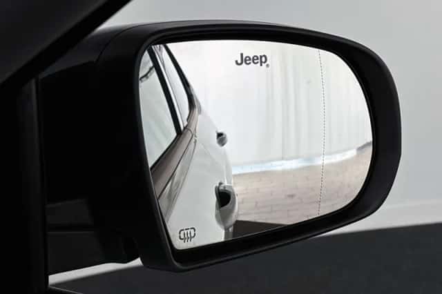 Jeep Compass (2022) thumbnail 29