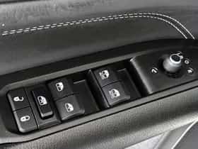 Jeep Compass (2022) thumbnail 35