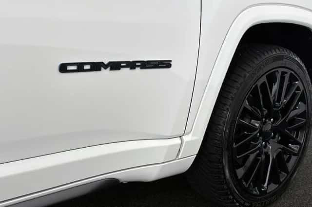 Jeep Compass (2022) thumbnail 44