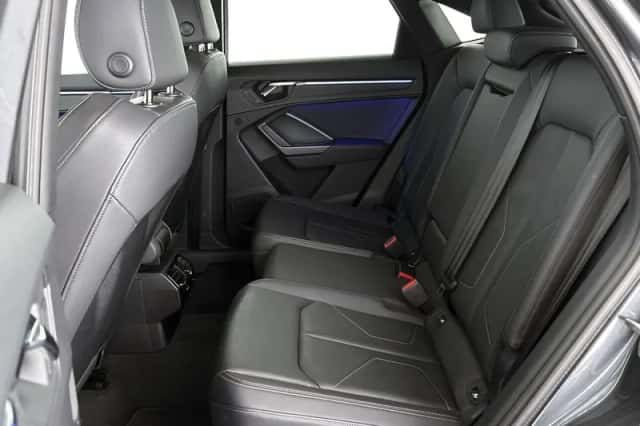 Audi Q3 (2022) thumbnail 7