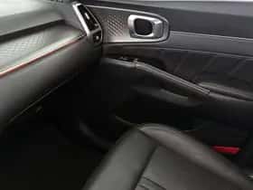 Kia Sorento (2023) thumbnail 51
