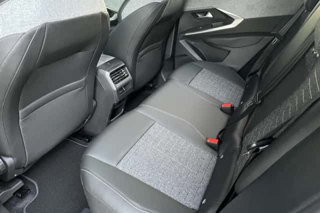 Peugeot 3008 (2025) thumbnail 13