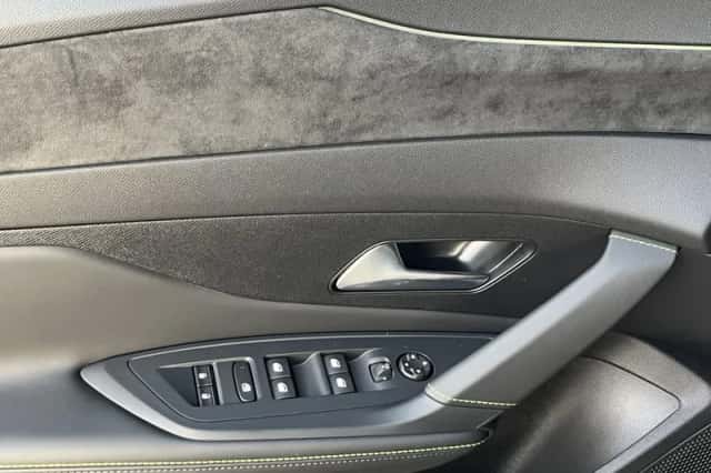 Peugeot 308 (2025) thumbnail 12