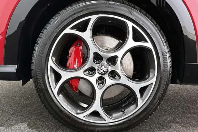 Alfa Romeo Tonale (2024) thumbnail 21