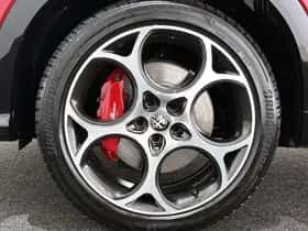 Alfa Romeo Tonale (2024) thumbnail 21