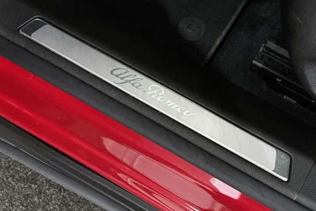 Alfa Romeo Tonale (2024) thumbnail 24