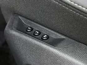 Peugeot 3008 (2025) thumbnail 18